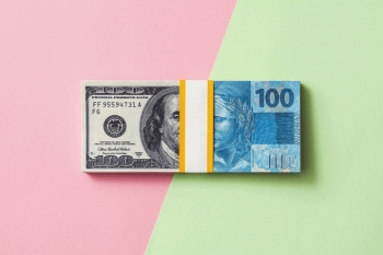 Dólar abre pregão de olho na inflação americana e setor de serviços do Brasil